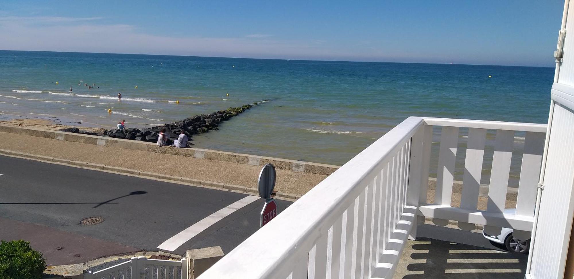Vue Exceptionnelle En Front De Mer, 8 Personnes Ver-sur-Mer Exterior foto