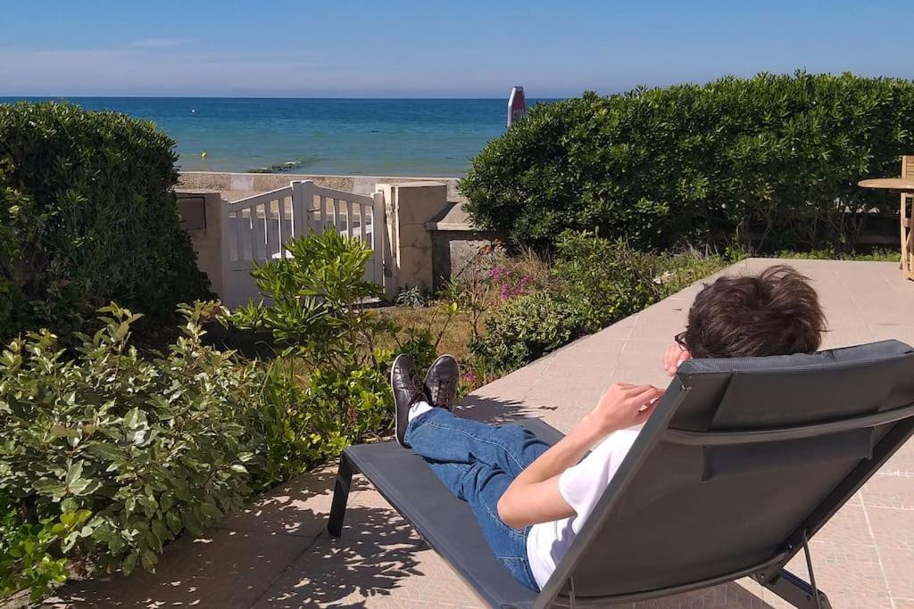 Vue Exceptionnelle En Front De Mer, 8 Personnes Ver-sur-Mer Exterior foto